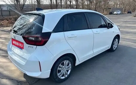 Honda Fit, 2021 год, 943 000 рублей, 2 фотография