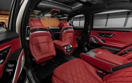 Mercedes-Benz S-Класс, 2021 год, 17 900 000 рублей, 25 фотография