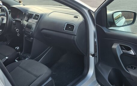 Volkswagen Polo VI (EU Market), 2015 год, 700 000 рублей, 10 фотография