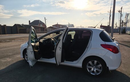 Peugeot 308 II, 2010 год, 899 000 рублей, 7 фотография