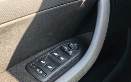 Peugeot 308 II, 2010 год, 899 000 рублей, 17 фотография