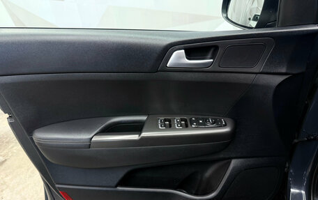 KIA Sportage IV рестайлинг, 2021 год, 2 440 000 рублей, 10 фотография