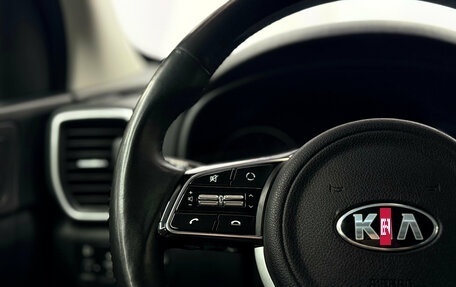 KIA Sportage IV рестайлинг, 2021 год, 2 440 000 рублей, 20 фотография