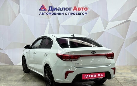 KIA Rio IV, 2017 год, 1 040 000 рублей, 4 фотография