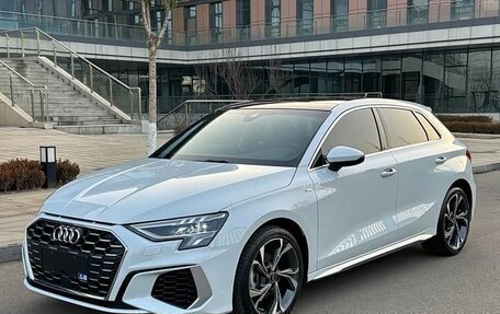 Audi A3, 2022 год, 2 200 000 рублей, 1 фотография