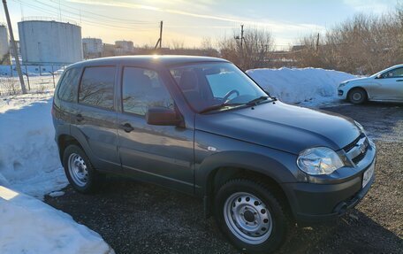 Chevrolet Niva I рестайлинг, 2020 год, 780 000 рублей, 3 фотография