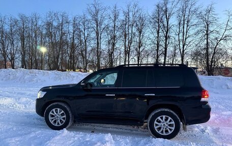 Toyota Land Cruiser 200, 2020 год, 6 700 000 рублей, 2 фотография