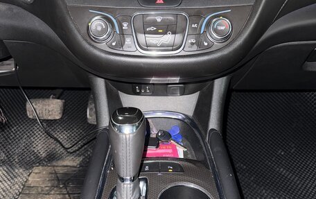 Chevrolet Malibu IX, 2017 год, 2 100 000 рублей, 5 фотография