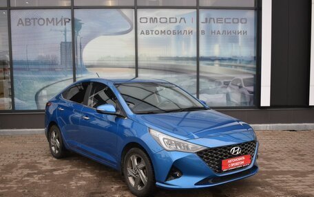 Hyundai Solaris II рестайлинг, 2020 год, 1 755 000 рублей, 3 фотография