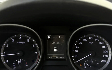 Hyundai Santa Fe III рестайлинг, 2017 год, 2 140 000 рублей, 17 фотография