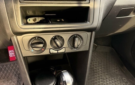 Volkswagen Polo VI (EU Market), 2011 год, 550 000 рублей, 6 фотография