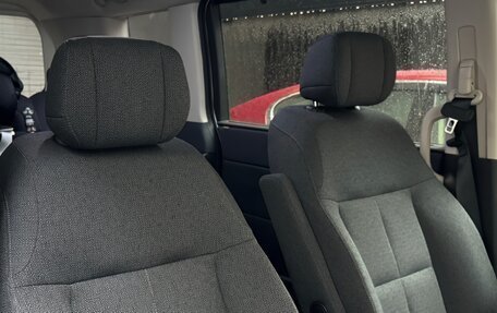 Honda Stepwgn, 2023 год, 2 400 000 рублей, 9 фотография