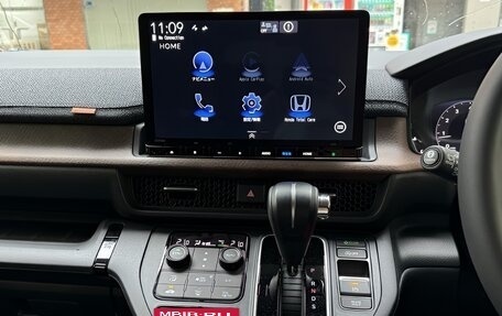 Honda Stepwgn, 2023 год, 2 400 000 рублей, 13 фотография