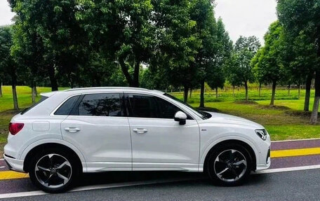 Audi Q3, 2023 год, 2 300 000 рублей, 5 фотография