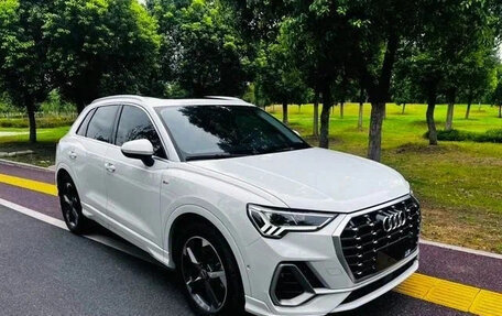 Audi Q3, 2023 год, 2 300 000 рублей, 3 фотография