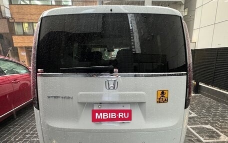 Honda Stepwgn, 2023 год, 2 600 000 рублей, 7 фотография