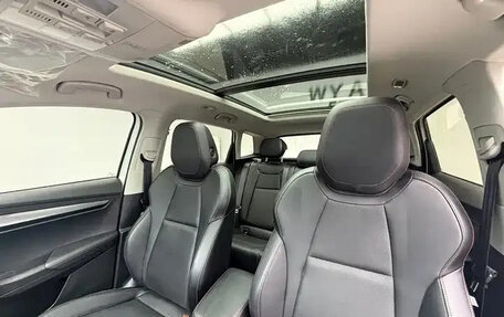 Skoda Karoq I, 2022 год, 1 720 000 рублей, 12 фотография