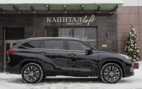 Toyota Highlander, 2025 год, 5 850 000 рублей, 8 фотография