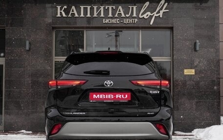 Toyota Highlander, 2025 год, 5 850 000 рублей, 6 фотография