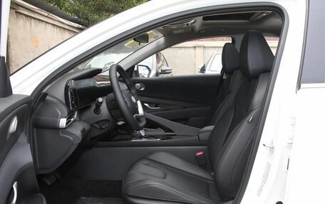 Hyundai Elantra, 2026 год, 2 162 000 рублей, 17 фотография