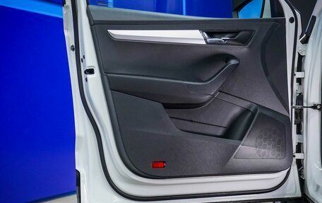 Skoda Karoq I, 2020 год, 2 150 000 рублей, 15 фотография