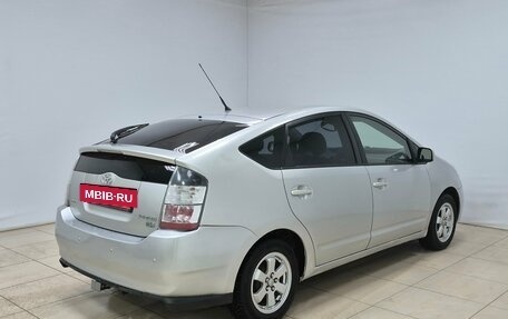 Toyota Prius, 2004 год, 430 000 рублей, 4 фотография