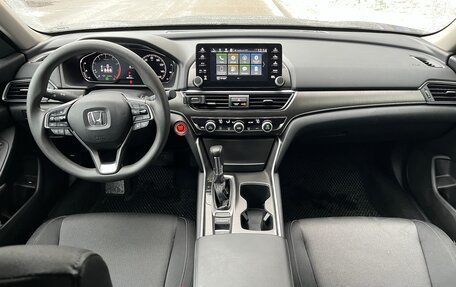 Honda Accord IX рестайлинг, 2021 год, 2 680 000 рублей, 10 фотография