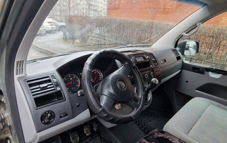 Volkswagen Caravelle T5, 2011 год, 1 100 000 рублей, 5 фотография