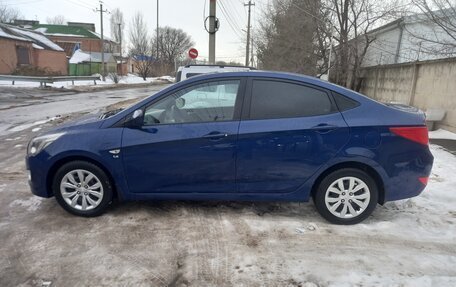 Hyundai Solaris II рестайлинг, 2016 год, 1 075 000 рублей, 1 фотография