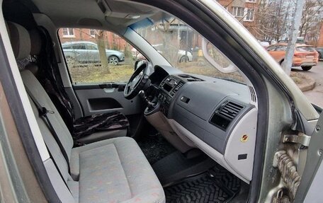 Volkswagen Caravelle T5, 2011 год, 1 100 000 рублей, 9 фотография
