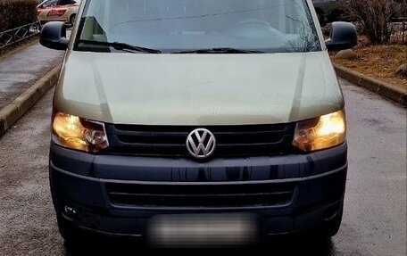 Volkswagen Caravelle T5, 2011 год, 1 100 000 рублей, 14 фотография