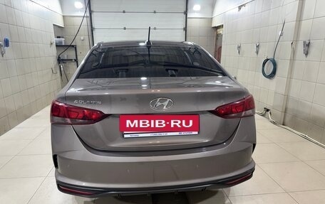 Hyundai Solaris II рестайлинг, 2022 год, 1 750 000 рублей, 6 фотография