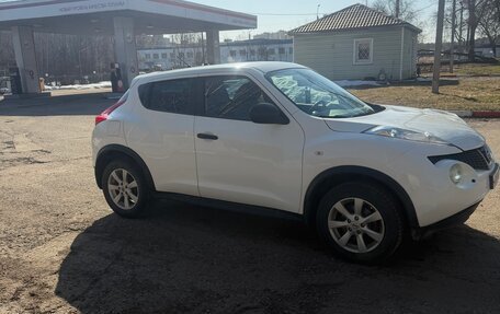 Nissan Juke II, 2013 год, 912 000 рублей, 2 фотография