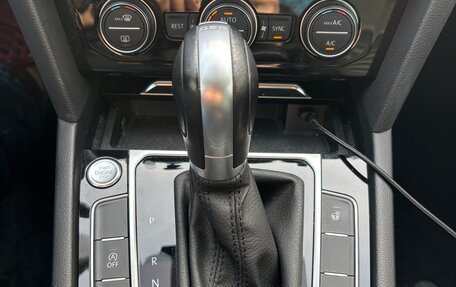 Volkswagen Passat B8 рестайлинг, 2018 год, 2 650 000 рублей, 4 фотография