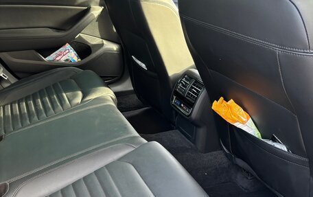 Volkswagen Passat B8 рестайлинг, 2018 год, 2 650 000 рублей, 9 фотография