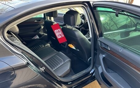 Volkswagen Passat B8 рестайлинг, 2018 год, 2 650 000 рублей, 10 фотография