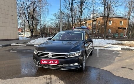 Volkswagen Passat B8 рестайлинг, 2018 год, 2 650 000 рублей, 18 фотография