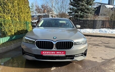 BMW 5 серия, 2021 год, 4 990 000 рублей, 4 фотография