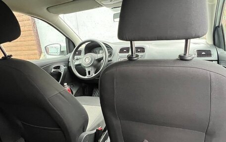 Volkswagen Polo VI (EU Market), 2014 год, 880 000 рублей, 5 фотография