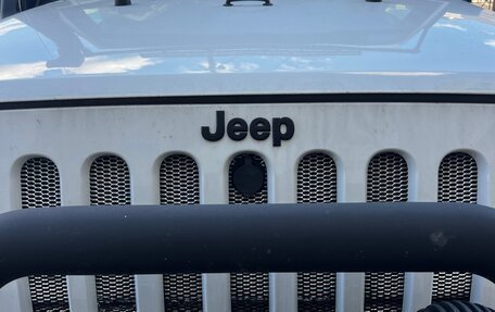 Jeep Wrangler, 2014 год, 4 250 000 рублей, 21 фотография