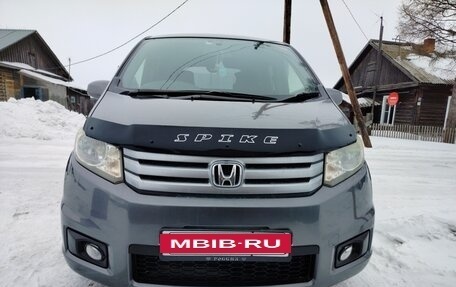 Honda Freed I, 2010 год, 1 098 000 рублей, 16 фотография