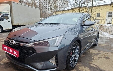 Hyundai Avante, 2019 год, 2 050 000 рублей, 2 фотография