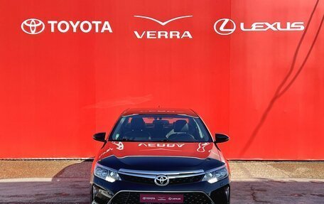 Toyota Camry, 2018 год, 2 600 000 рублей, 4 фотография