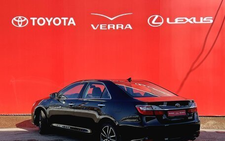 Toyota Camry, 2018 год, 2 600 000 рублей, 3 фотография