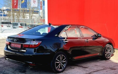 Toyota Camry, 2018 год, 2 600 000 рублей, 6 фотография