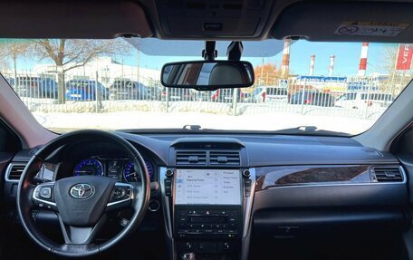 Toyota Camry, 2018 год, 2 600 000 рублей, 14 фотография