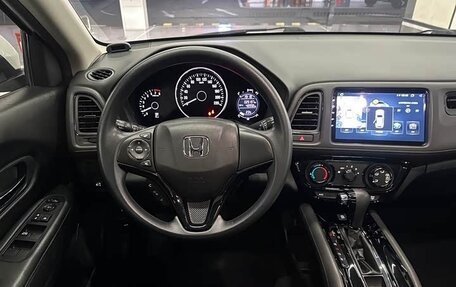 Honda Vezel, 2020 год, 1 680 000 рублей, 7 фотография