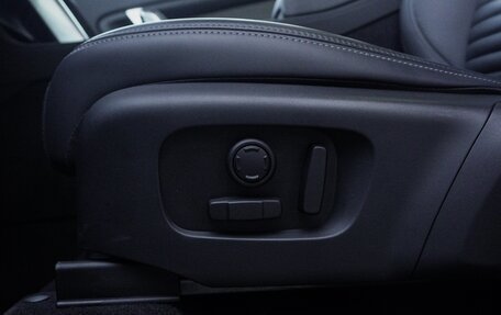 Land Rover Discovery Sport I рестайлинг, 2024 год, 5 690 000 рублей, 26 фотография