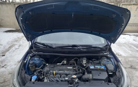 Hyundai Solaris II рестайлинг, 2016 год, 1 075 000 рублей, 9 фотография