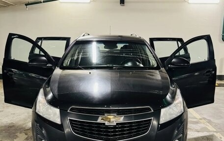 Chevrolet Cruze II, 2013 год, 680 000 рублей, 2 фотография